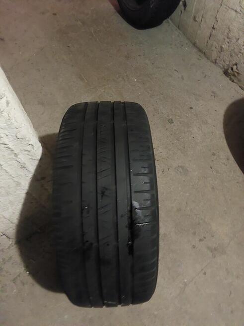 Opony 225/40/18 letnie w dobrym stanie kupione na oponeo sp