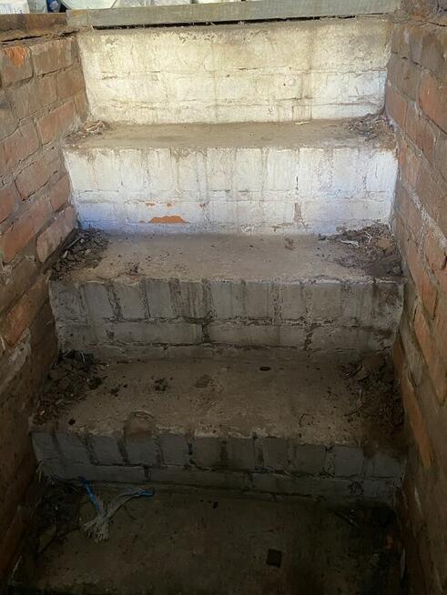 Sprzedam murowany GARAŻ - Osiedle Spokojna