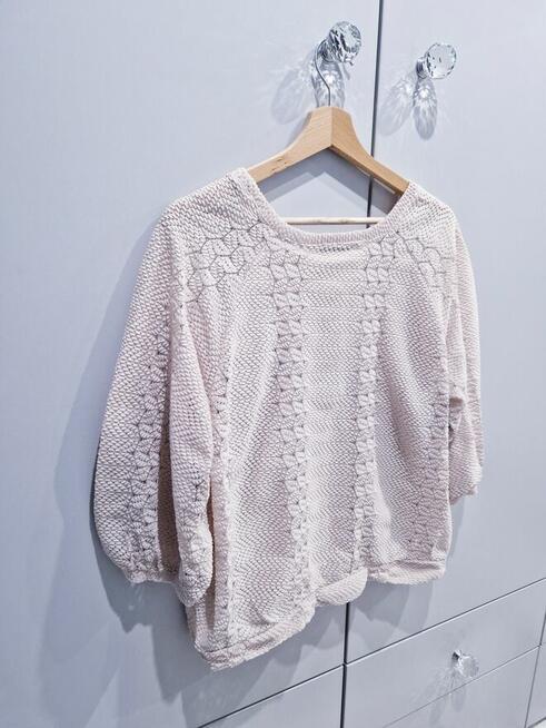 Ażurkowa bluzeczka Reserved