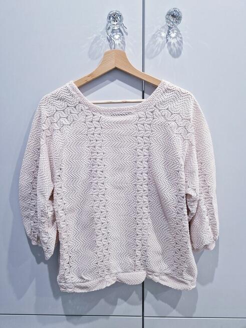 Ażurkowa bluzeczka Reserved