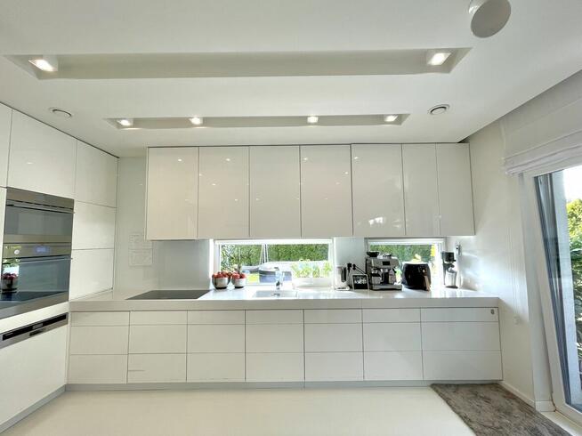 Modern house with jacuzzi