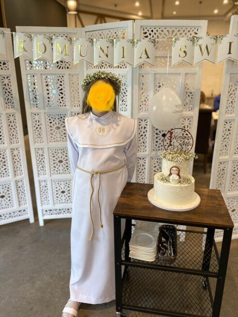 Sprzedam albę komunijną z pięknym wiankiemdla dziewczynki