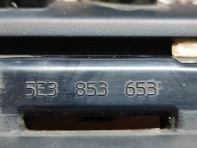 SKODA OCTAVIA IV ATRAPA CHROM 5E3853653