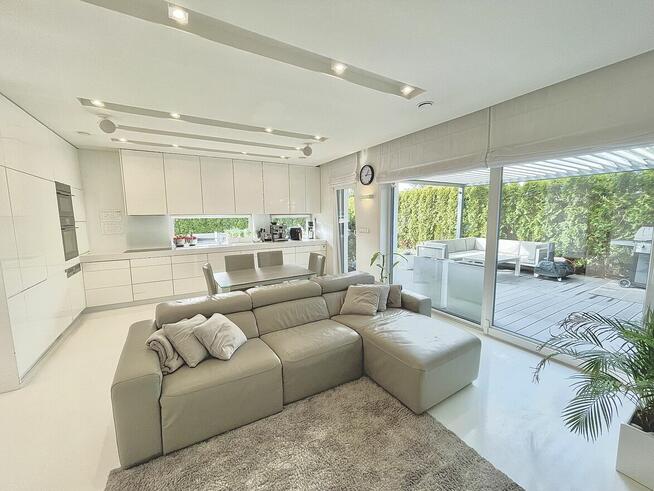 Modern house with jacuzzi