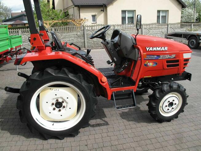 Mini Traktorek Yanmar AF322 4X4 22KM Wspomaganie Rewers