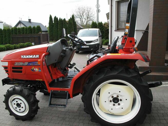 Mini Traktorek Yanmar AF322 4X4 22KM Wspomaganie Rewers