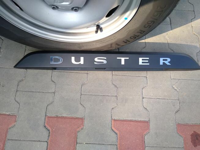 Listwa Tylnej klapy Dacia Duster 2