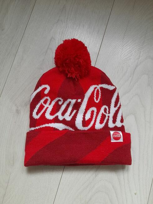 Czapka z pomponem Zimowa COCA-COLA