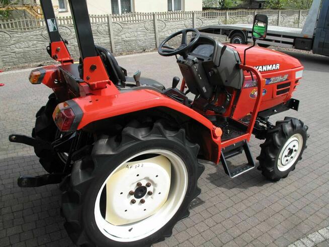Mini Traktorek Yanmar AF322 4X4 22KM Wspomaganie Rewers