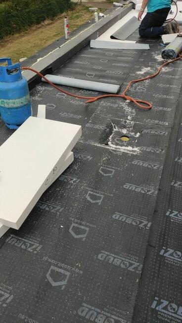 Krycie papą termozgrzewalną dachy