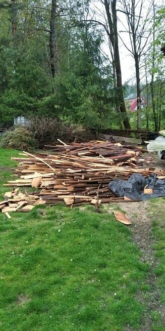 KOSZE TRAWY CHODNIKI STADIONY HOTELE PARKINGI POSESJE