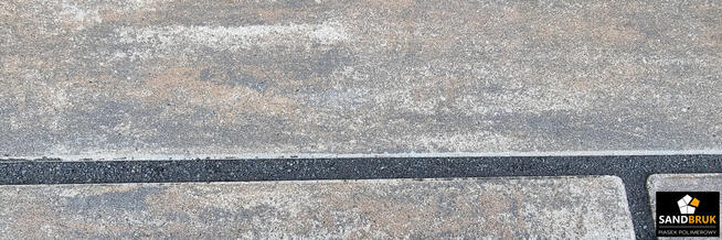 SandBruk Piasek Polimerowy Fuga Do Kostki Grafitowo Czarny