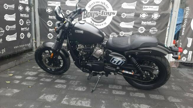 Hyosung GV Hyosung GV 125 Aquila