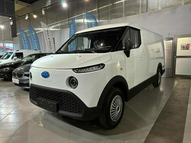 Cenntro Logistar 260 LS 260 , W pełni elektryczny samochód dostawczy N1
