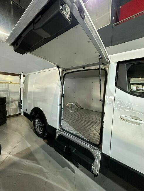 Cenntro Logistar 260 LS 260 , W pełni elektryczny samochód dostawczy N1