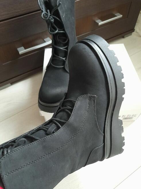 Damskie buty traperki czarne 38