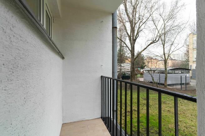 Zamienię własnościowe 4 pokoje po remoncie - METRO