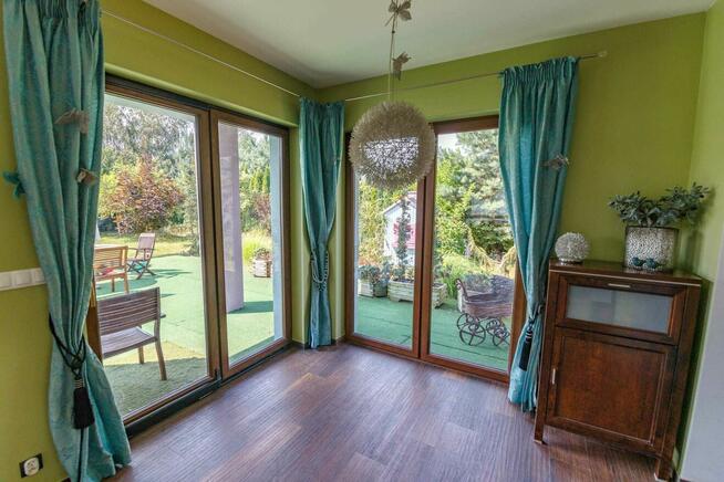 6p 230m ok. Poziomkowej GARAŻ/OGRÓD/2008 (Chrząstawa Mała)