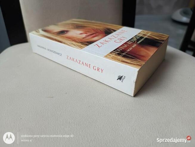 „Zakazane gry” Malwina Kowszewicz + gratis