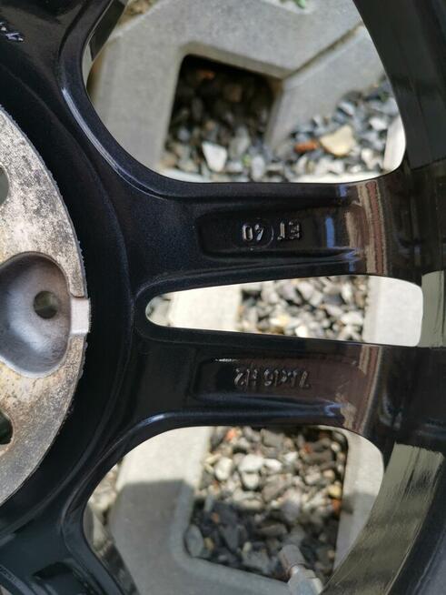 Sprzedam nowe felgi razem z oponami