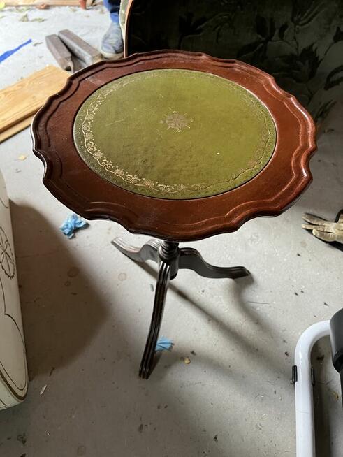 Wielka wyprzedaz; antyki zegary obrazy, meble i wiele wiecej