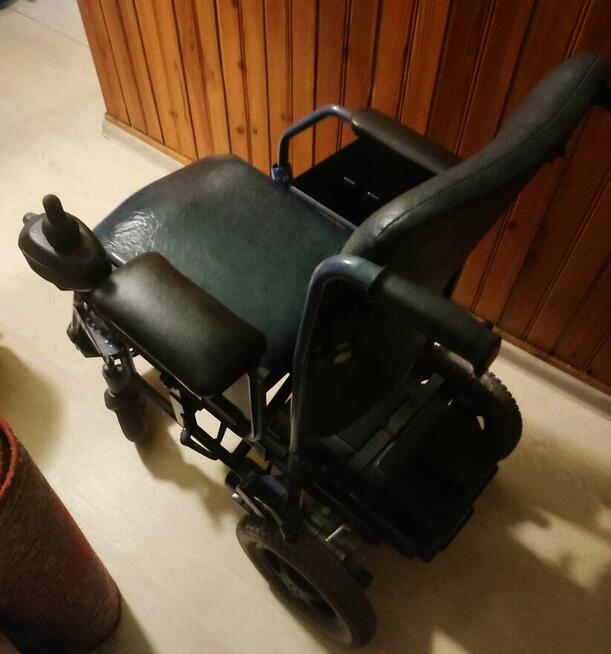Mam do sprzedania wózek inwalidzki