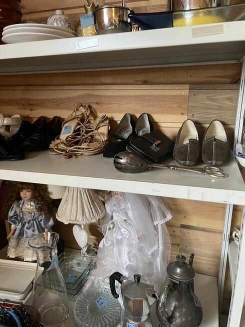 Wielka wyprzedaz; artykuły kuchenne, lampy, obrazy, zegary