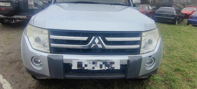 Mitsubishi Pajero IV cały na części