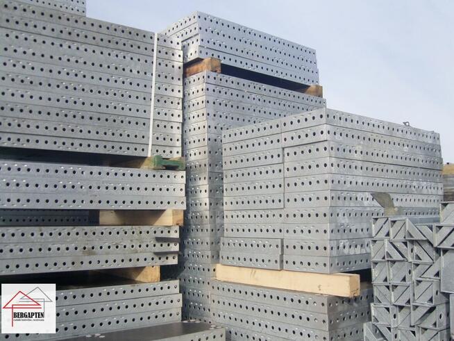 Szalunek lekki ścienny fundamentowy 38 m2 Mława