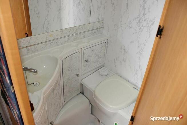 Przyczepa kempingowa LMC MUNSTERLAND 400 TF