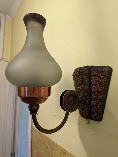 Kinkiet ręcznie robiony barwy miedzianej