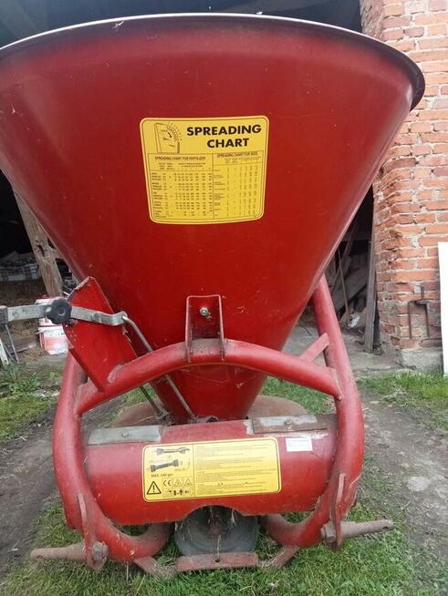 Rozsiewacz Do Nawozów Lejek