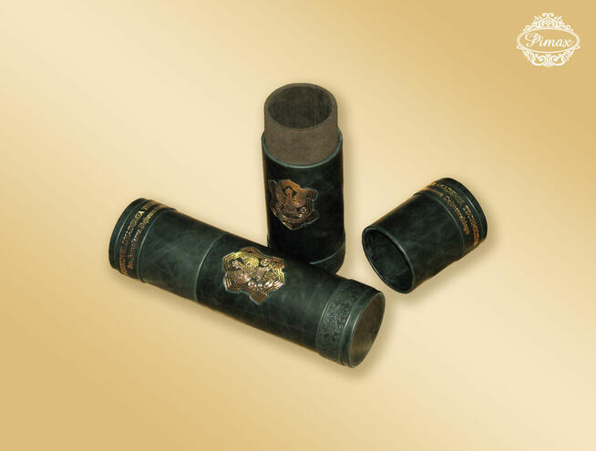 Tuby na dyplomy, etui ozdobne, pudełka, piórniki skórzane.