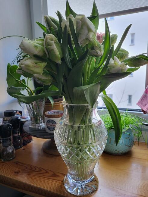 Wazon 26cm z PRL przezroczysty z grubego szkła Stan BDB