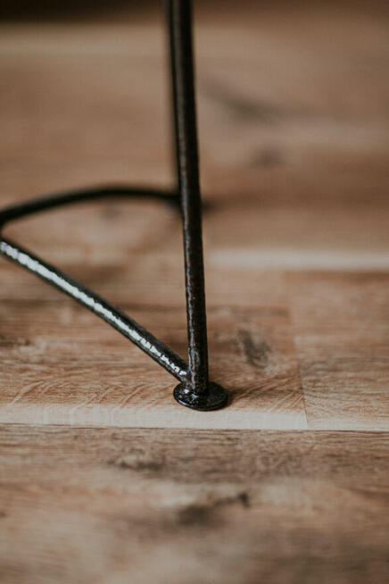 Stołki niskie okrągłe “OAZA”