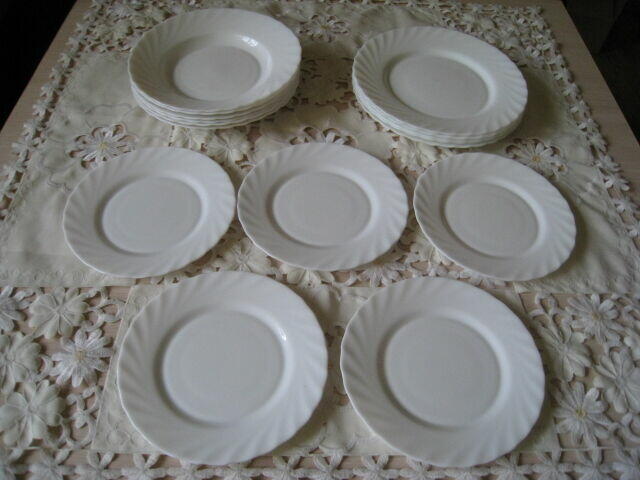 Komplet obiadowy Arcoroc na sztuki