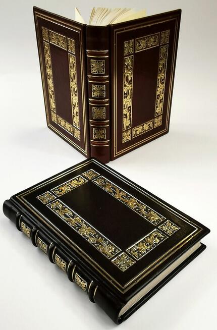 Kroniki, księgi pamiątkowe, skórzane albumy, książki. Pimax