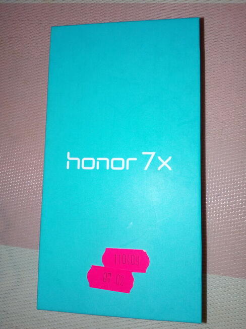 Pudelko po telefonie honor 9 Lite lub 7X BND-L21