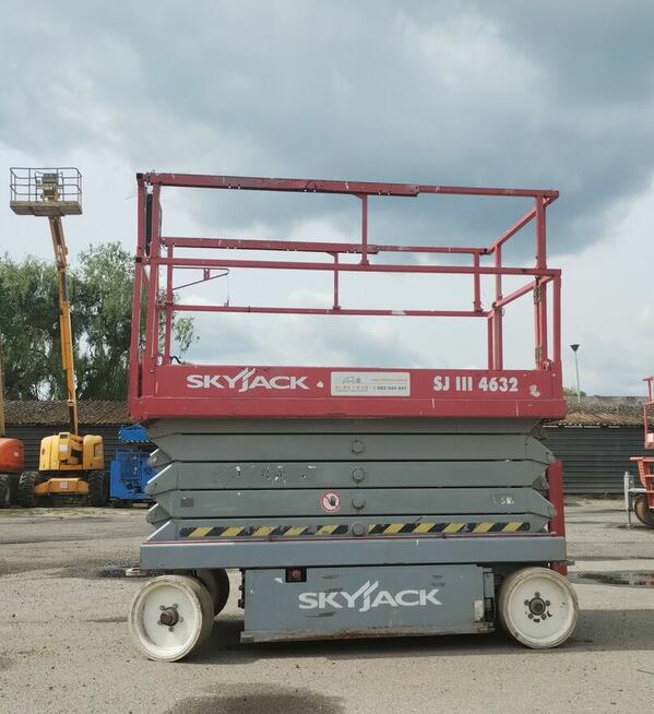 SkyJack SJIII 4632 - 12m - elektryczny podnośnik nożycowy