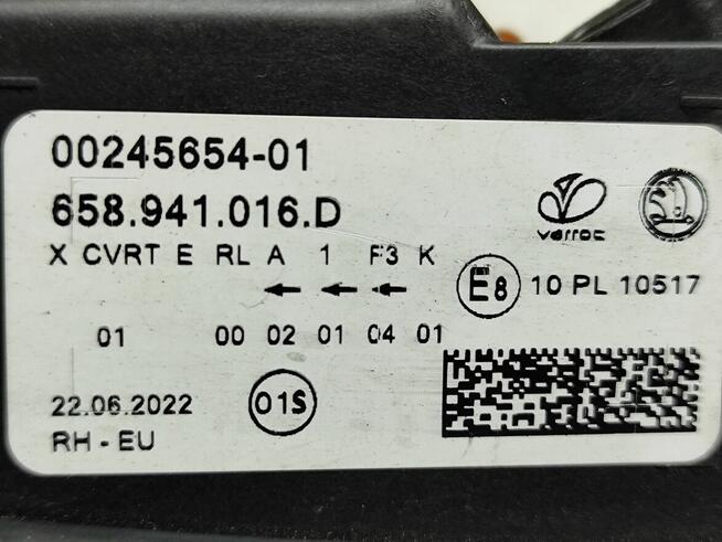 SKODA KAMIQ REFLEKTOR FULL LED 658941016D