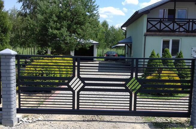 Ogrodzenia Gorlice modułowe metalowe indywidualne różny wzór