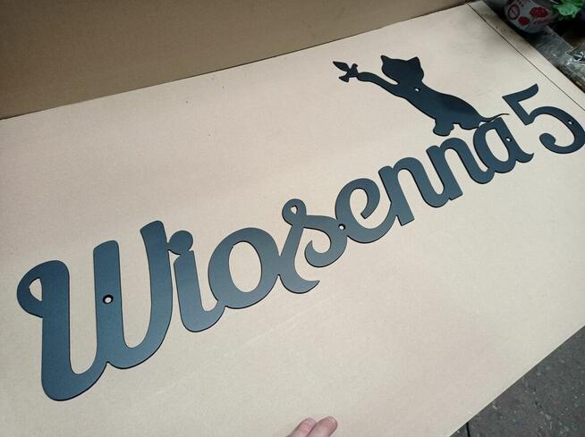 Numery na dom nazwy ulic ze stali. Numer domu nazwa ulicy