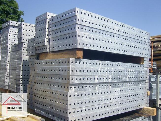 Szalunki ścienne lekkie, ręczne Tekko 36m2. Żywiec Zwardoń