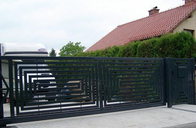 Ogrodzenia Gorlice modułowe metalowe indywidualne różny wzór