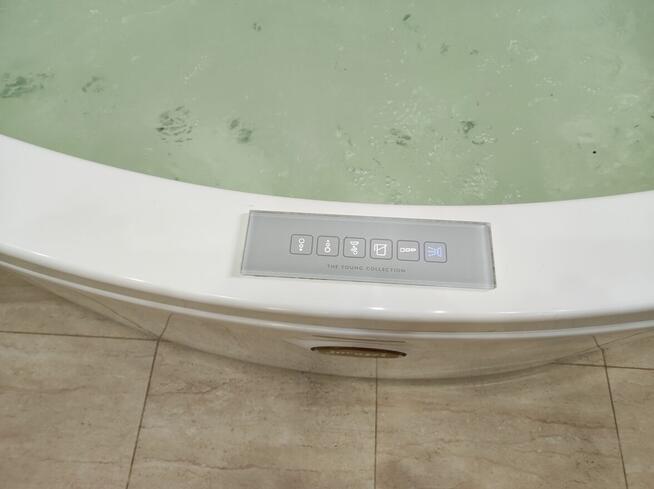 MONTAŻ I NAPRAWA WANIEN Z HYDROMASAŻEM