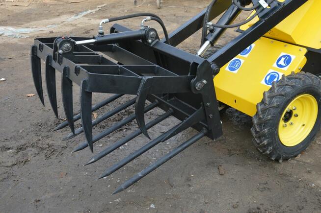 Miniładowarka Tur Poland dla ogrodnika Bobcat Avant