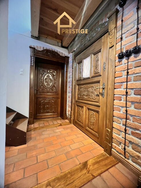 Unikatowy dom na sprzedaż w sercu Starego Konina