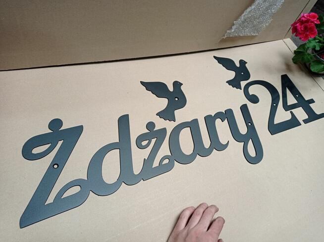 Numery na dom nazwy ulic ze stali. Numer domu nazwa ulicy