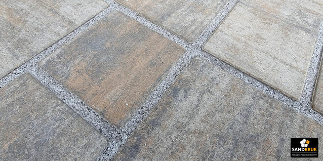 SandBruk Piasek Polimerowy Fuga Do Kostki Jasny Szary