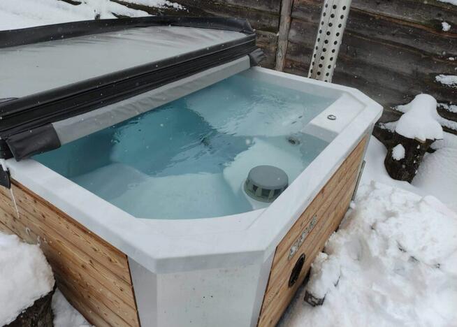 Balia Jacuzzi Bania Hybryd 2,1x1,9m piec drewno elektr Filtr